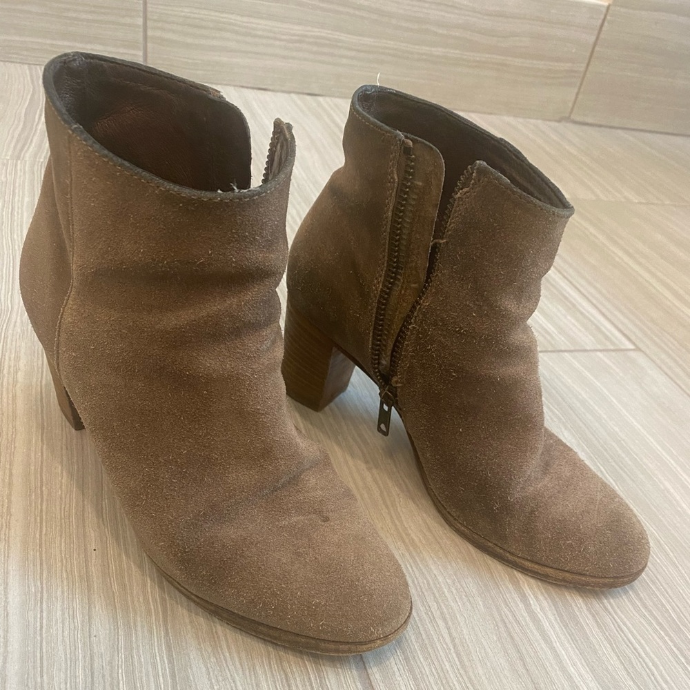 Taupe suede booties